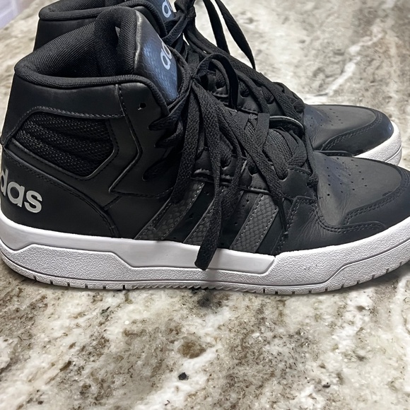 Ladies Adidas high top size 8 - Picture 3 of 5